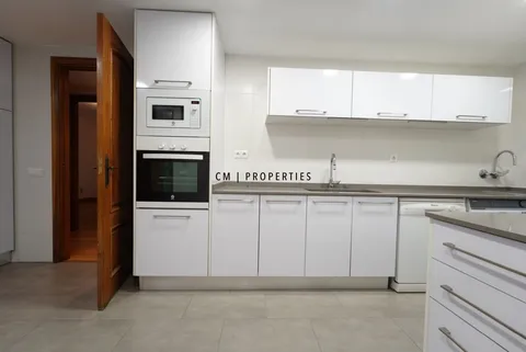 Appartamento 311 m² a Valencia