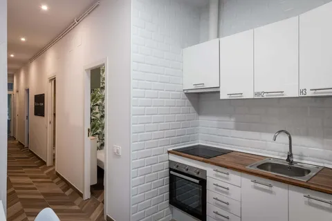 Room for rent, Barcelona