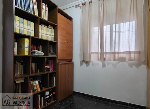 Pis de 110 m² a València