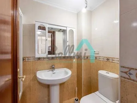 Pis de 111 m² a Oviedo