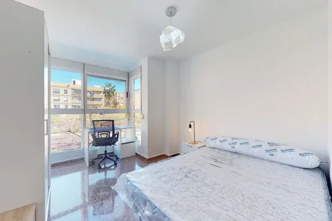 Chambre à louer, Valence