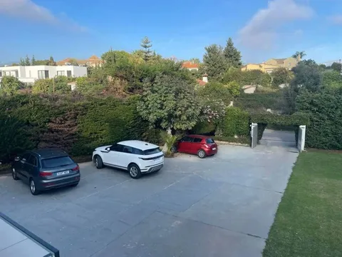 Haus 650 m² in Marbella