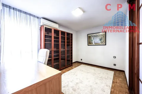 Wohnung 133 m² in Madrid