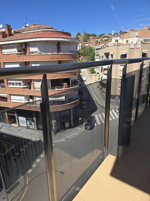 Wohnung 118 m² in Manresa