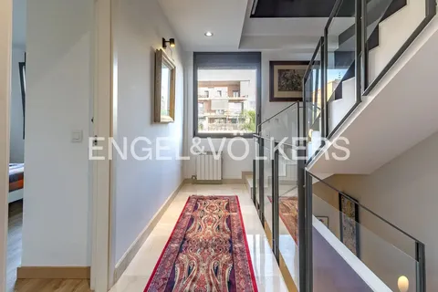 Casa de 305 m² a Tiana