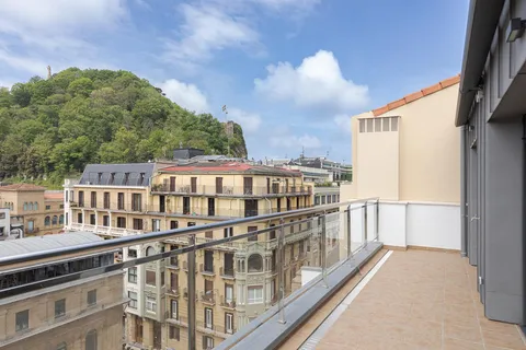 Wohnung 62 m² in Donostia / San Sebastián