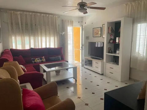 Casa de 91 m² en Los Alcázares