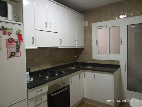 Habitació de lloguer, l'Hospitalet de Llobregat (4/9)