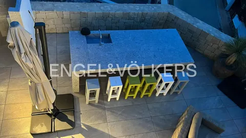 House 230 m² in Xàbia / Jávea