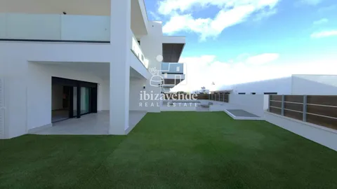 Дом 595 м² в Santa Eulària des Riu