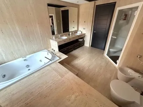 Appartamento 441 m² a Marbella