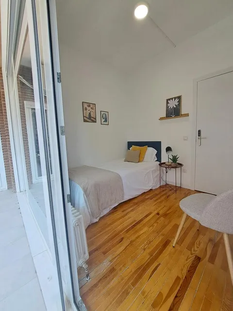 Habitació de lloguer, Madrid