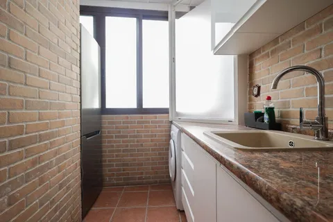 Habitació de lloguer, Paterna