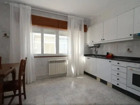 Flat 110 m² in Carballo