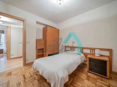 Pis de 84 m² a Oviedo