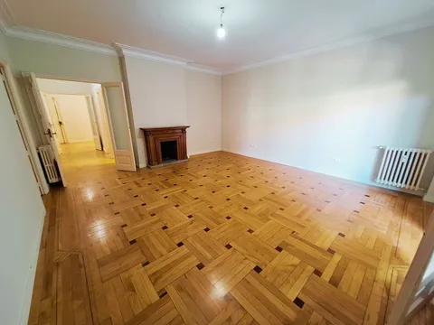 Appartamento 205 m² a Madrid