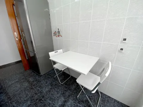 Chambre à louer, Valence