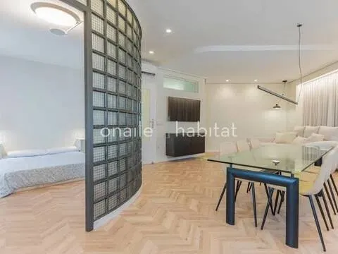 Pis de 110 m² a València