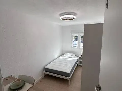 Habitació de lloguer, Almeria