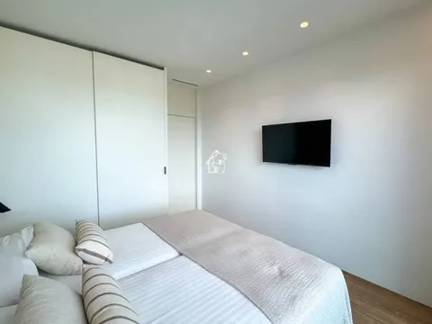 Pis de 360 m² a Oriola