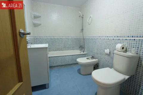 Pis de 101 m² a la Pobla de Vallbona