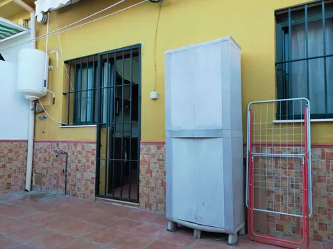 Stanza in affitto, Burguillos