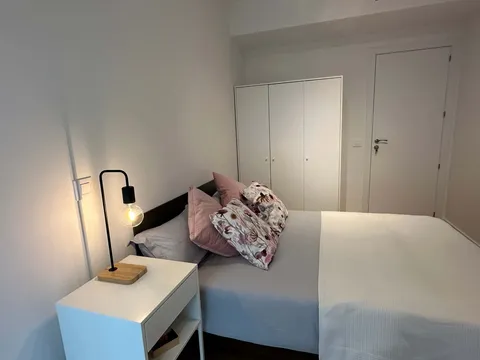 Кімната в оренду, Madrid