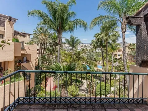 Pis de 170 m² a Estepona