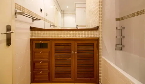 Habitació de lloguer, Madrid (3/10)
