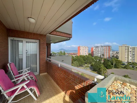 Wohnung 120 m² in Laredo