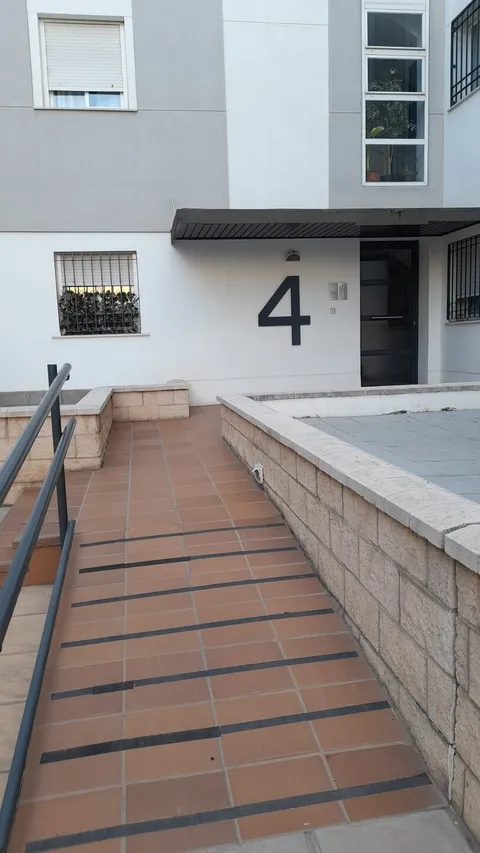 Pis de 96 m² a Còrdova