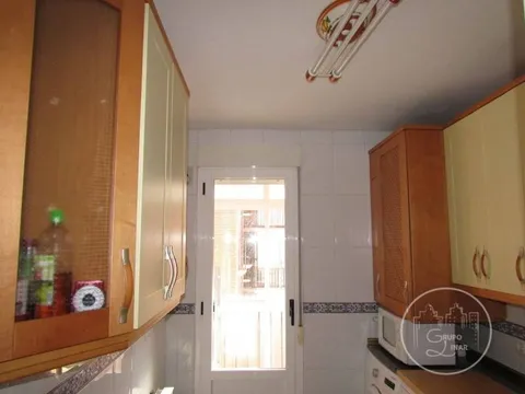 Wohnung 92 m² in Ávila