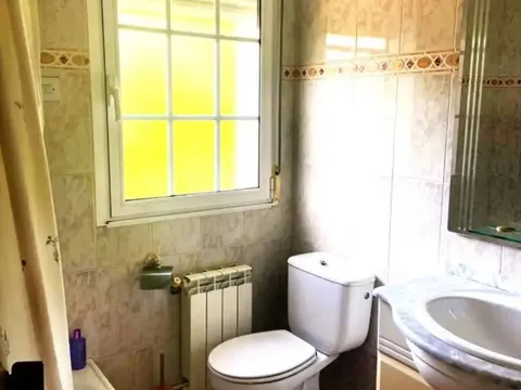 House 300 m² in Cangas de Morrazo