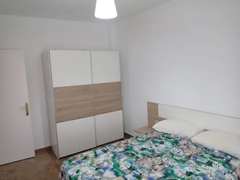 Appartamento 90 m² a Baza