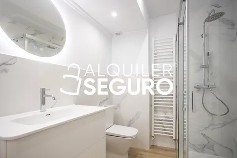 Pis de 71 m² a Oviedo