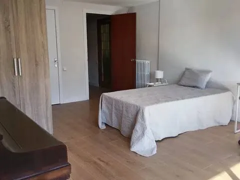 Appartement 177 m² à Manrèse (3/40)