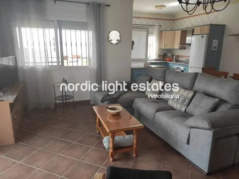 Будинок 90 м² у Torrox