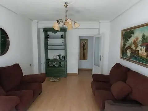 Pis de 95 m² a València