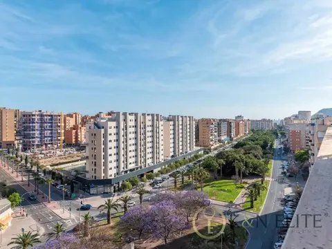 Pis de 135 m² a Alacant
