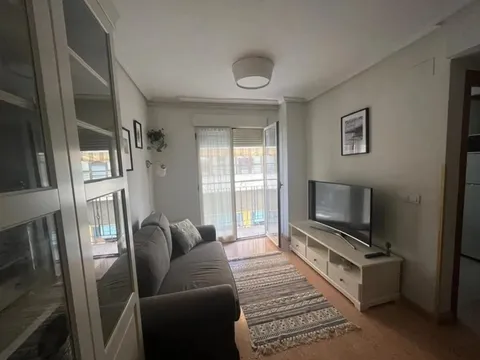 Piso de 80 m² en Alicante