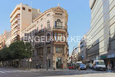 Appartamento 234 m² a Valencia