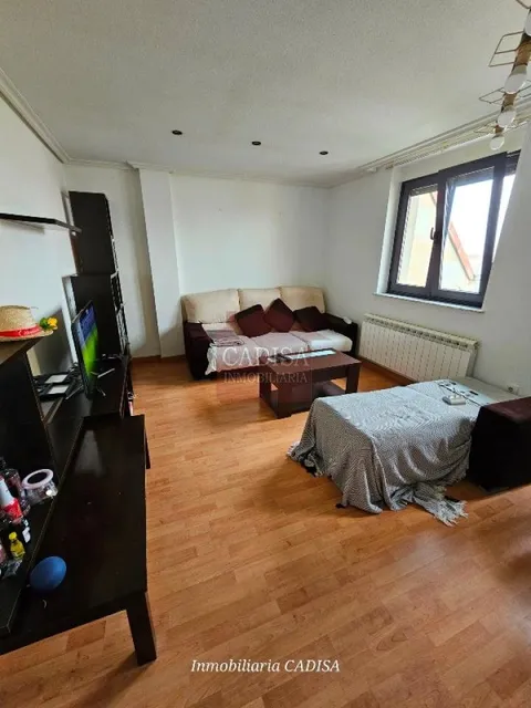 Appartamento 40 m² a Villares de la Reina