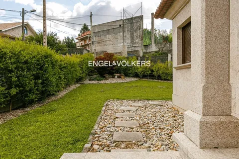 Appartamento 425 m² a Vigo