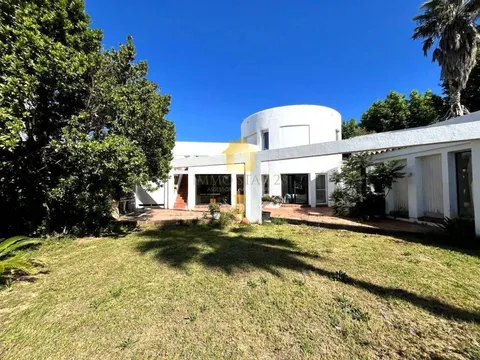 Casa de 332 m² a Castelló d'Empúries