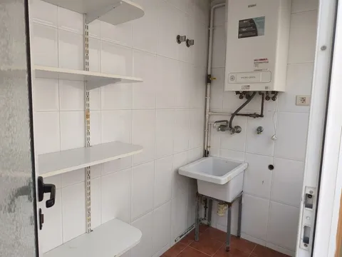 Pis de 134 m² a Cornellà de Llobregat