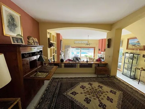 Casa de 330 m² a Pals