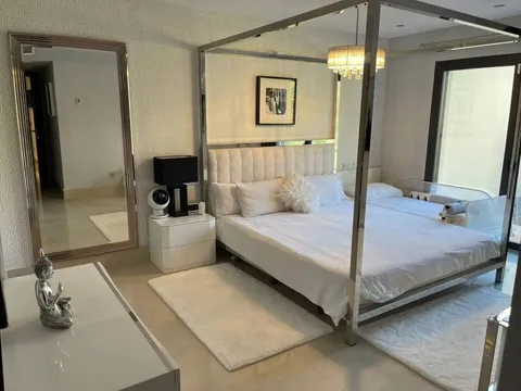 Haus 250 m² in Benahavís