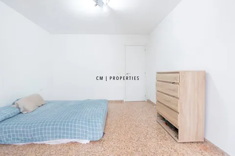 Wohnung 97 m² in Valencia