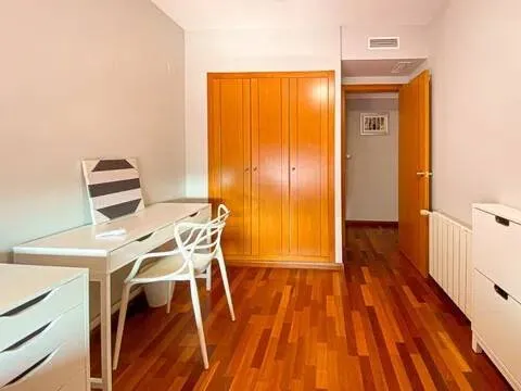 Pis de 99 m² a València