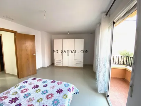 Casa de 180 m² a Oriola